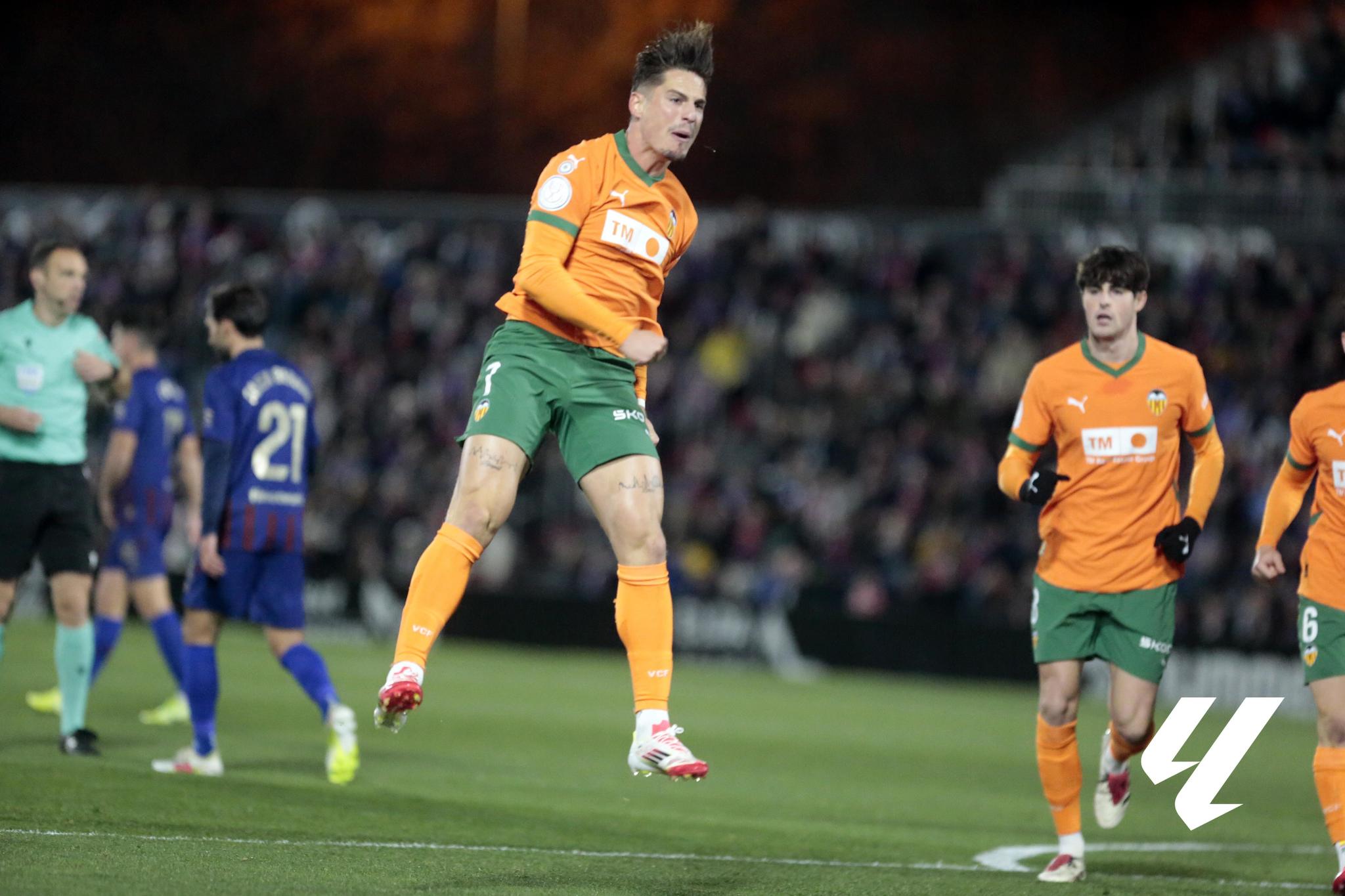 他的职业生 他的职业生