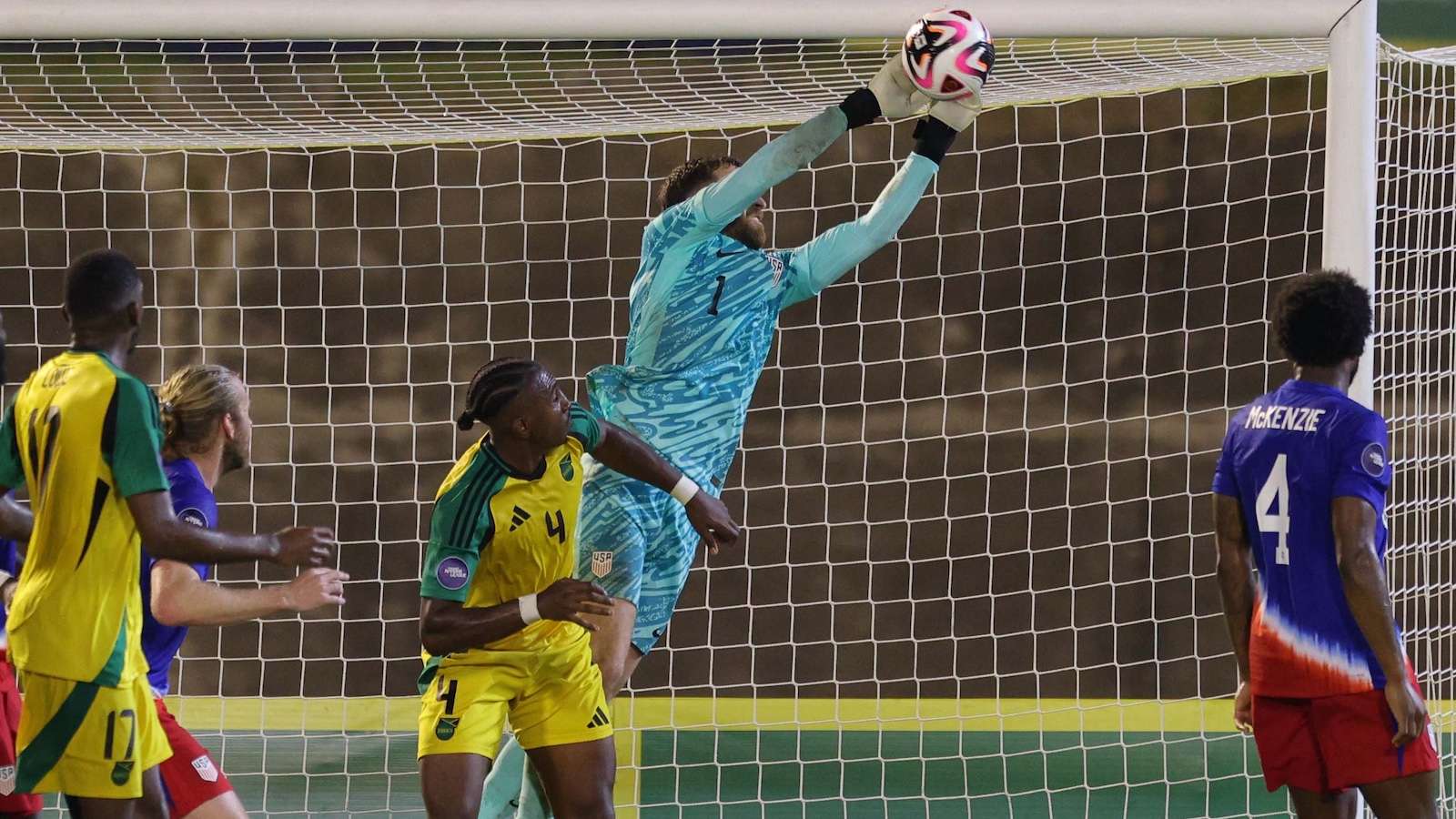 以从中汲取 以从中汲取